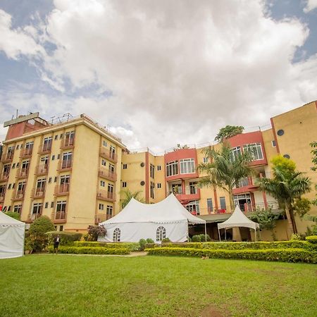 Grand Global Hotel カンパラ エクステリア 写真