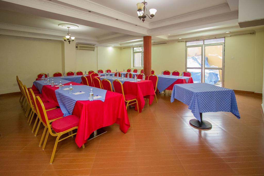 Grand Global Hotel カンパラ エクステリア 写真
